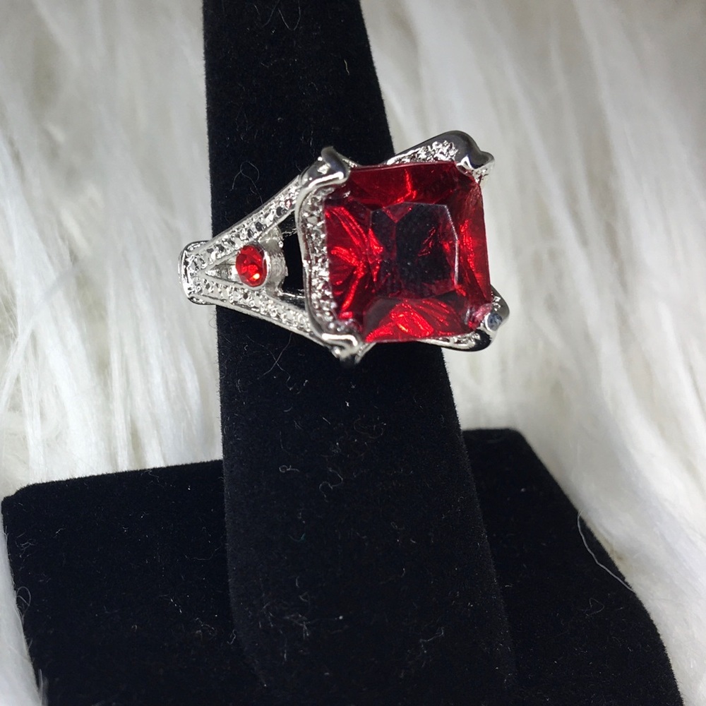 GORGEOUS Ruby Statement Ring Size 6.5